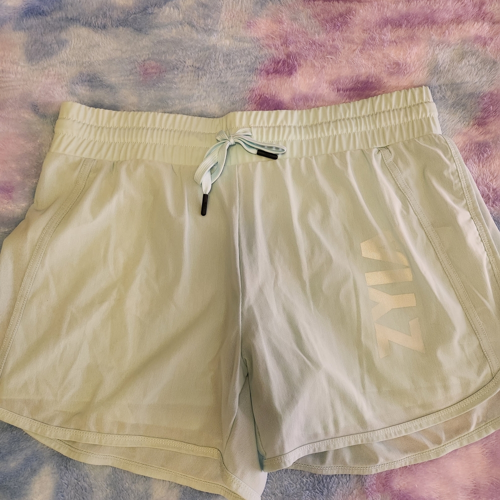ZYIA Shorts